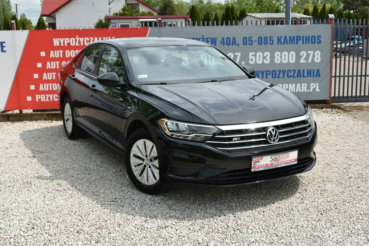 Volkswagen Jetta 1.4TSi 150KM AUTOMAT 2019r. FullLED Kamera TEMPOMAT Isofix 37tkm zdjęcie 17