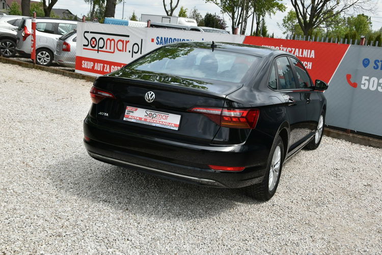 Volkswagen Jetta 1.4TSi 150KM AUTOMAT 2019r. FullLED Kamera TEMPOMAT Isofix 37tkm zdjęcie 21