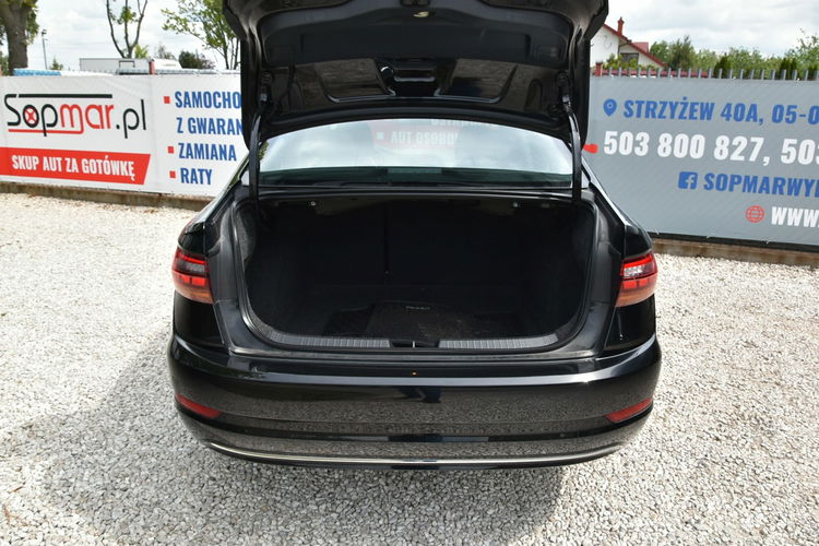 Volkswagen Jetta 1.4TSi 150KM AUTOMAT 2019r. FullLED Kamera TEMPOMAT Isofix 37tkm zdjęcie 29