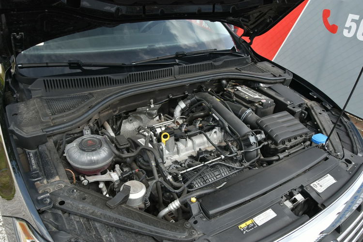 Volkswagen Jetta 1.4TSi 150KM AUTOMAT 2019r. FullLED Kamera TEMPOMAT Isofix 37tkm zdjęcie 31