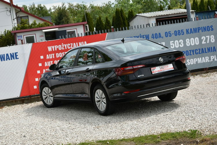 Volkswagen Jetta 1.4TSi 150KM AUTOMAT 2019r. FullLED Kamera TEMPOMAT Isofix 37tkm zdjęcie 5