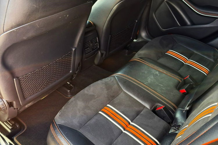 Mercedes CLA 220 ORANGE wersja Pakiet AMG 177 KM Stan BDB Gwarancja 4 matic LIFT zdjęcie 20