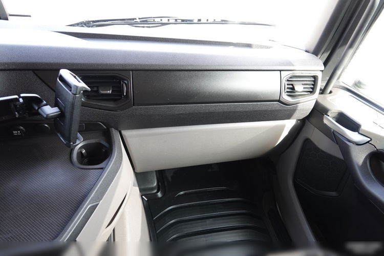 Scania R 450 / RETARDER / NAVI  / PO KONTRAKCIE SERWISOWYM zdjęcie 32