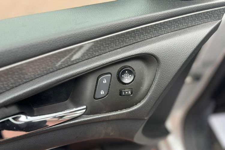 Opel Insignia Bogato wyposażony, Gwarancja, Navi, Automat, Lift zdjęcie 10