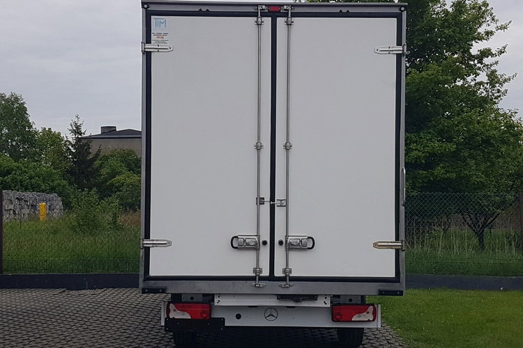 Mercedes Sprinter KONTENER 8EP 4.12x2.15x2.30 KLIMA 314 CDI MANUAL DMC 3500 KG zdjęcie 16