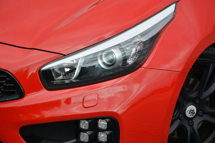 Cee'd GT Ledy Bixenon Skóry Recaro Kamera Parktr. Alu18" z Niemiec Aso Kia zdjęcie 8