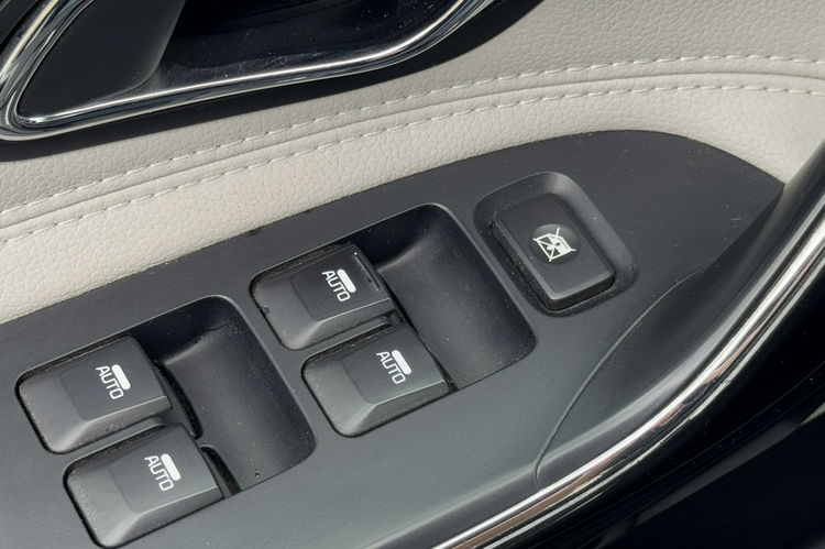 Kia Cee'd 1.6 Benz. 135KM z Niemiec - Kamera cofania, Nawigacja, Pełen SERWIS zdjęcie 21