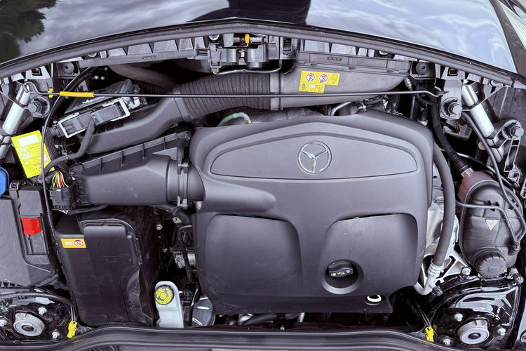 Mercedes A 160 1.6 benzynka. Kamera . Niski przebieg zdjęcie 27