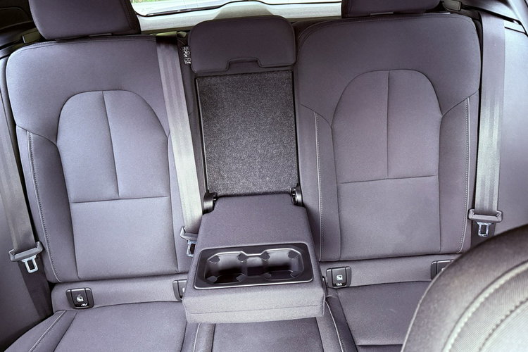 Volvo XC 40 Black-Line. Virtual kokpit. Full led . Zasięg 400Kl. zdjęcie 28