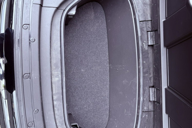 Volvo XC 40 Black-Line. Virtual kokpit. Full led . Zasięg 400Kl. zdjęcie 33