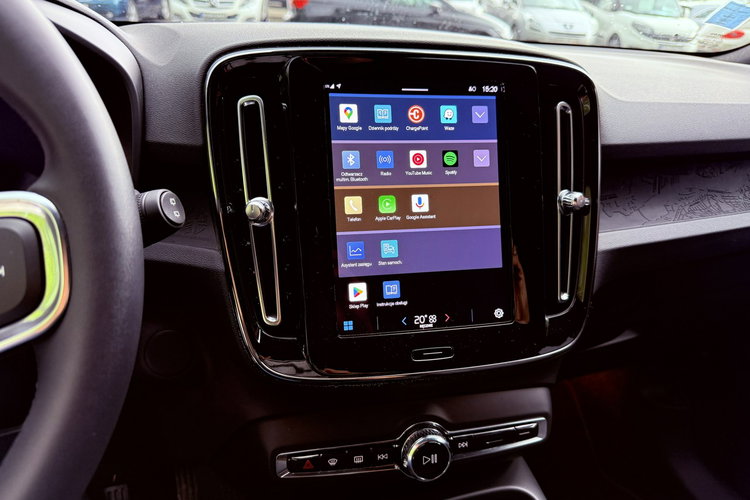 Volvo XC 40 Black-Line. Virtual kokpit. Full led . Zasięg 400Kl. zdjęcie 37