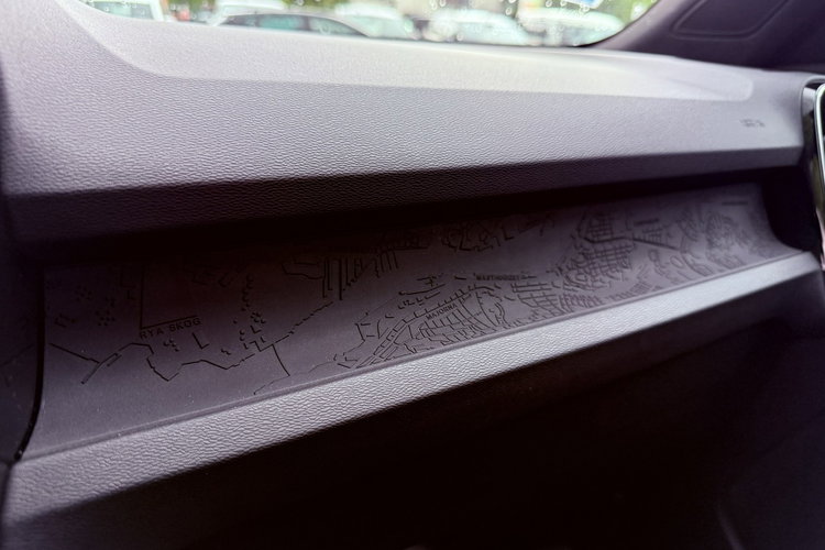 Volvo XC 40 Black-Line. Virtual kokpit. Full led . Zasięg 400Kl. zdjęcie 40