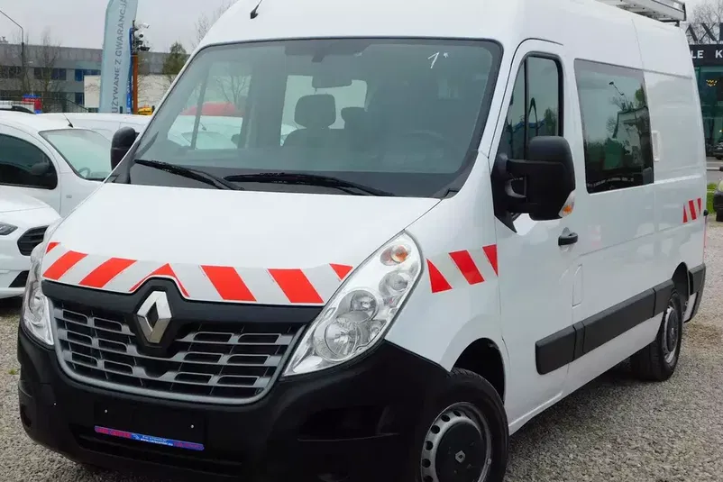 samochód dostawczy Renault zdjęcie 1