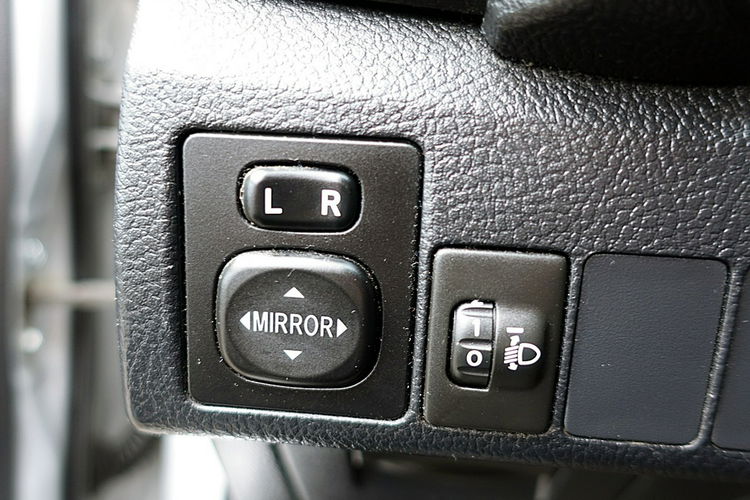 Toyota Auris KLIMATRONIC+Led+Esp 9xAirbag GWARANCJA I-wł Krajowy Bezwypadkowy 4x2 zdjęcie 14