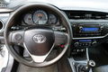 samochód osobowy Toyota zdjęcie 16