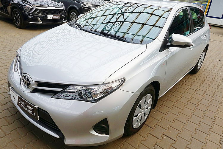 Toyota Auris KLIMATRONIC+Led+Esp 9xAirbag GWARANCJA I-wł Krajowy Bezwypadkowy 4x2 zdjęcie 41