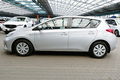 samochód osobowy Toyota zdjęcie 51