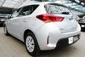 samochód osobowy Toyota zdjęcie 52