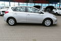 samochód osobowy Toyota zdjęcie 60