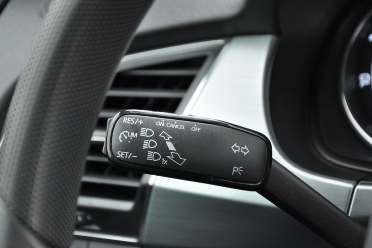 Skoda Fabia 1.0TSI 95KM 5-G Ambition 1wł. SalonPL Czujniki Gwarancja Dealer zdjęcie 13