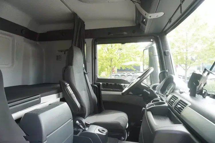 MAN TGS 18.440 / Firanka 19 EPAL / kab. sypialna zdjęcie 30