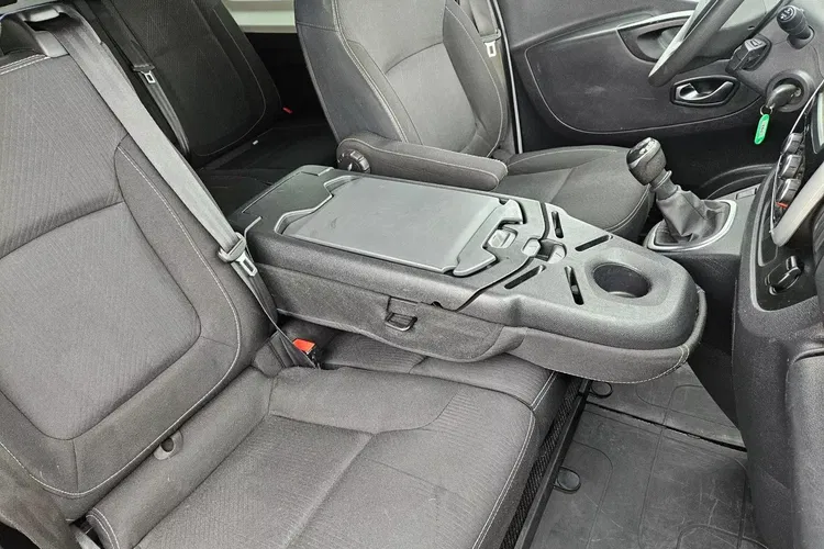 Renault Trafic L2H1 86900zł NETTO Brygadówka 6 osób 2.0dCi/120KM zdjęcie 28