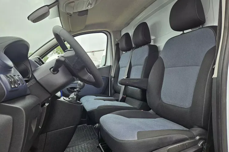 Opel Vivaro L2H1 39999zł NETTO 1.6CDTi/125KM zdjęcie 19