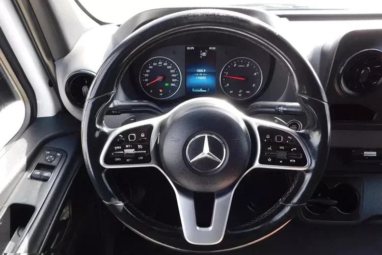 Mercedes Sprinter zdjęcie 10