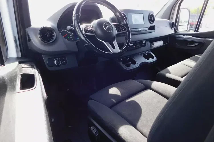 Mercedes Sprinter zdjęcie 6