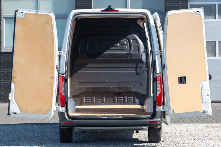 Mercedes Sprinter L2H2 AUTOMAT 314 CDI ŚREDNI zdjęcie 31