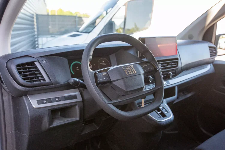 Fiat Scudo MAXI L3H1 AUTOMAT 180KM NOWY MODEL zdjęcie 9