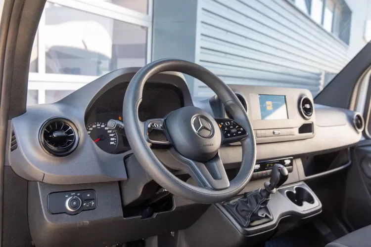 Mercedes Sprinter MAXI 4.30m SALON POLSKA zdjęcie 5