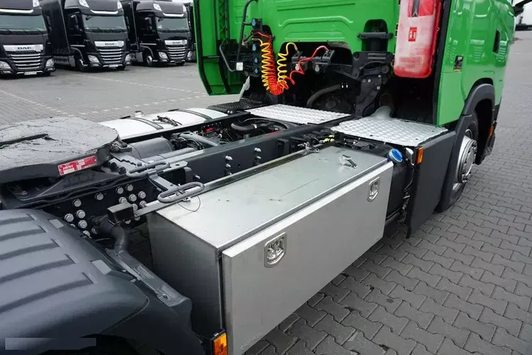Scania / G 410 / EURO 6 / ACC / PEŁNY ADR / RETARDER zdjęcie 14