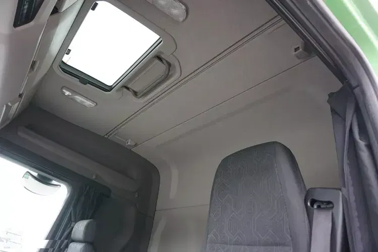 Scania / G 410 / EURO 6 / ACC / PEŁNY ADR / RETARDER zdjęcie 17