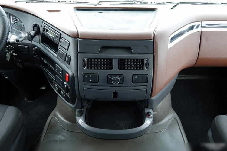 DAF XF 480 / RETARDER / HYDRAULIKA / KLIMA POSTOJOWA / SPROWADZONY / PO KONTRAKCIE SERWISOWYM zdjęcie 31