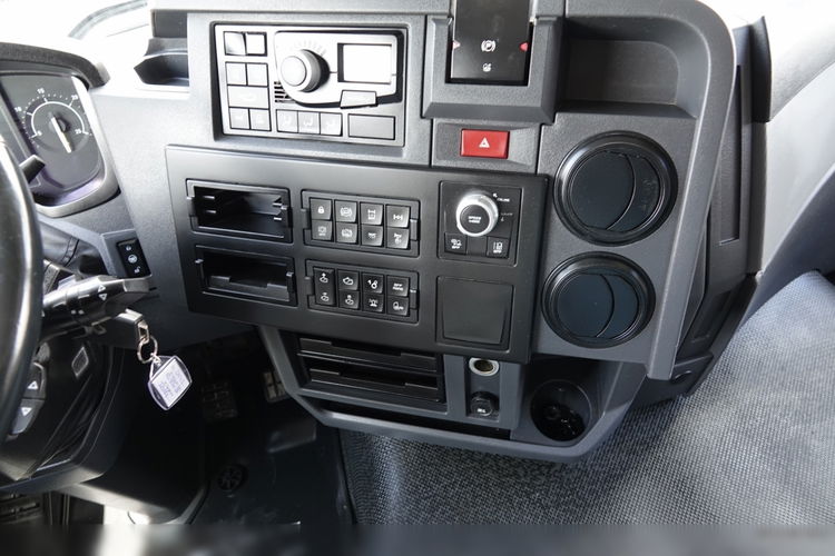 Renault C 440 / HYDRAULIKA / NISKA KABINA / SPROWADZONA / PO KONTRAKCIE SERWISOWYM zdjęcie 28