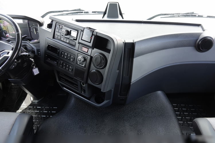 Renault C 440 / HYDRAULIKA / NISKA KABINA / SPROWADZONA / PO KONTRAKCIE SERWISOWYM zdjęcie 29