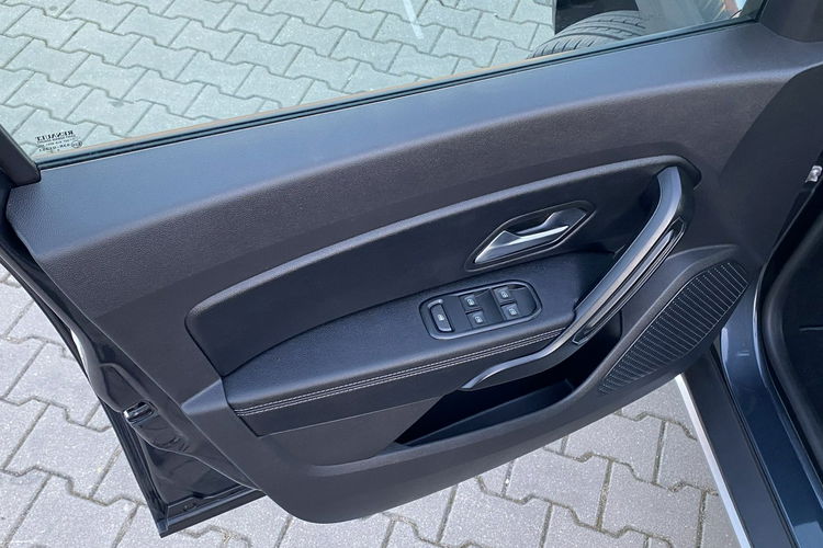 Dacia Duster +Kamera360+Navi+Martwe pole+LEDY+Podg. fotele zdjęcie 16