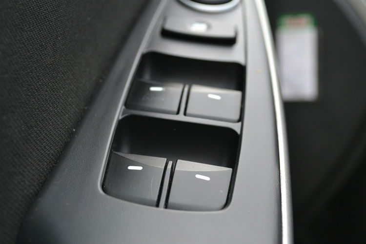 Hyundai i30 Klimatyzacja Serwis LED PDC Zadbany alufelgi zdjęcie 21