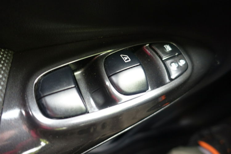 Nissan Juke R e z e r w a c j a zdjęcie 14