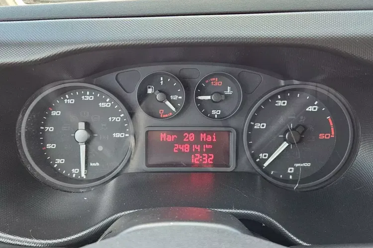 Iveco 35s16 L4H2 74999zł Netto 2.3HPi/156KM zdjęcie 19