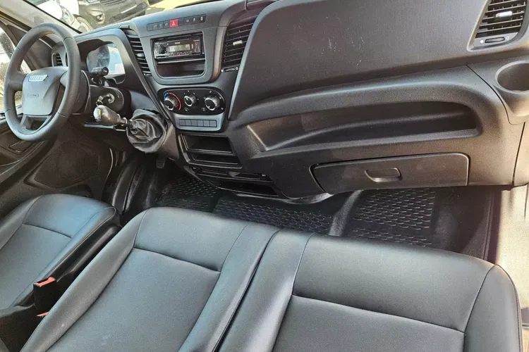Iveco 35s16 L4H2 74999zł Netto 2.3HPi/156KM zdjęcie 25