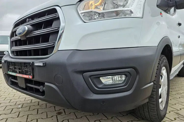 Ford transit L2H3 62900zł Netto 2.0TdCi/170KM zdjęcie 14