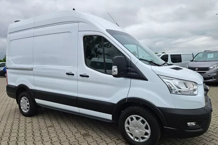 Ford transit L2H3 62900zł Netto 2.0TdCi/170KM zdjęcie 3