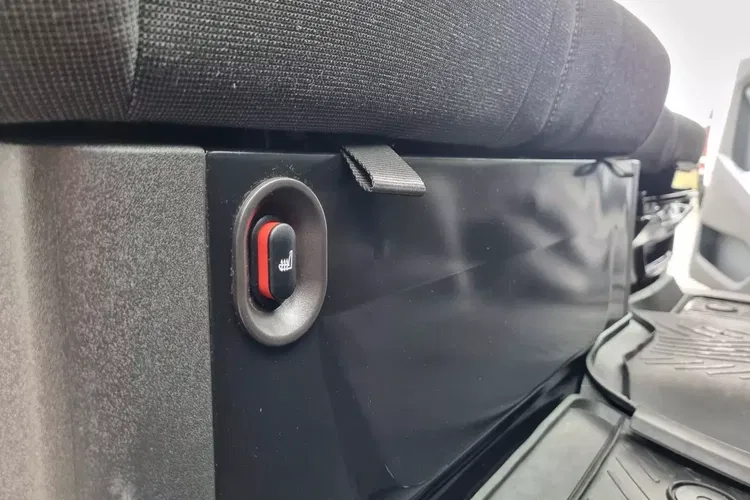 Ford transit-custom Long 39999zł NETTO 2.0 TdCi/131KM zdjęcie 31