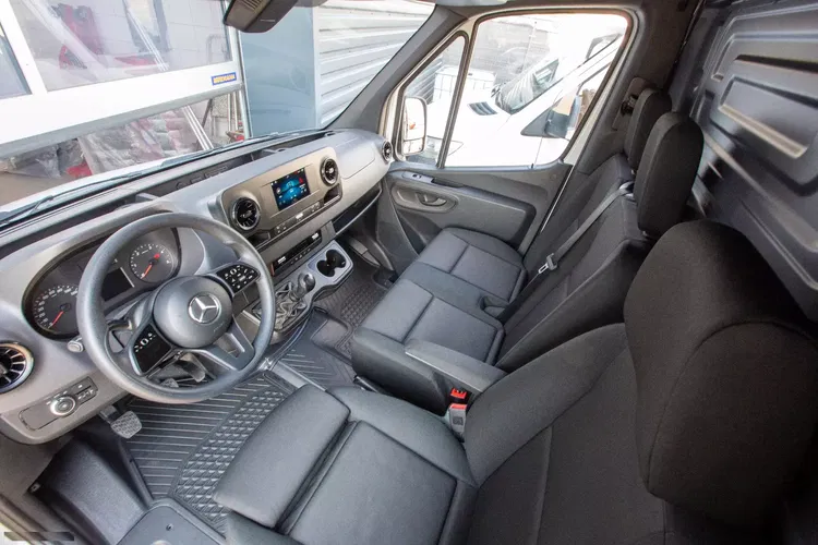 Mercedes Sprinter 317 L3H2 DŁUGI Salon Polska zdjęcie 9