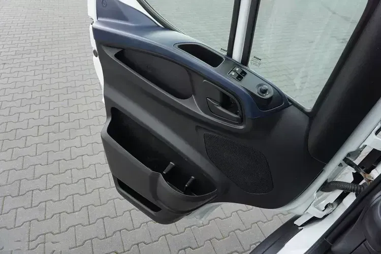 Iveco Daily zdjęcie 21