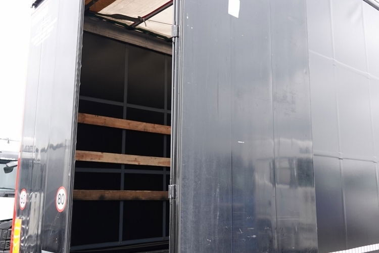 MAN TGX 18. 460 / XXL /LOWDECK / RETARDER / ZESTAW /  WIELTON FIRANKA MEGA / OŚ PODNOSZONA / SAF / PO KONTRAKCIE SERWISOWYM  zdjęcie 17