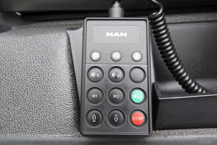 MAN TGX 18. 460 / XXL /LOWDECK / RETARDER / ZESTAW /  WIELTON FIRANKA MEGA / OŚ PODNOSZONA / SAF / PO KONTRAKCIE SERWISOWYM  zdjęcie 36
