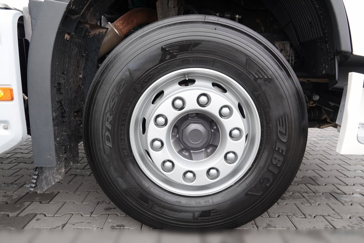 Volvo FH 500 / NISKA KABINA / HYDRAULIKA / PO KONTRAKCIE SERWISOWYM zdjęcie 19